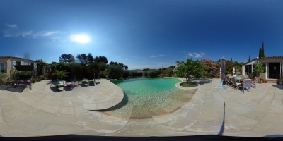 A vendre villa de plain-pied Le Castellet - Très bien entretenue et superbe piscine 