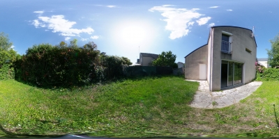 MAISON PROCHE DES COMMODITES A PIED
